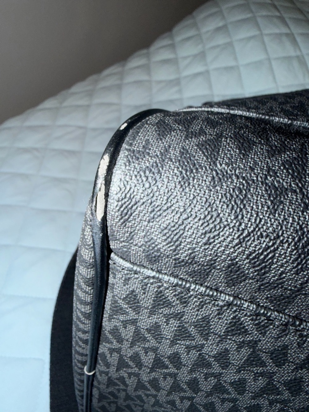 Michael Kors Black Monogram travel bag - Picture 11 of 11